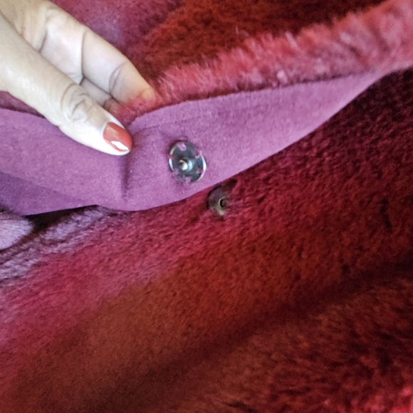 Wine Colored Faux Fur Coat - Picture 6 of 6